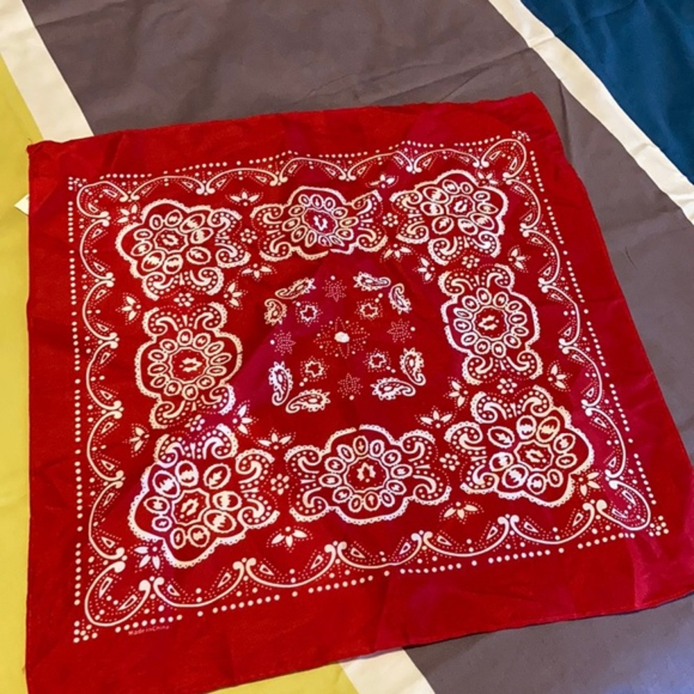 FREE w/purchase red bandana